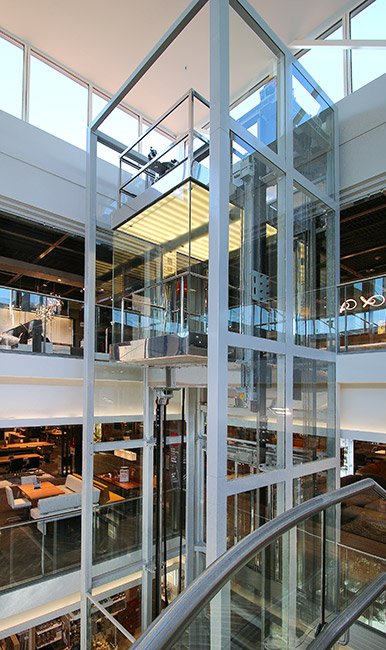 Personenaufzug nach Maß, XXXLutz Pandorf